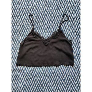 Urban Outfitters - Cropped Lace Cami Top